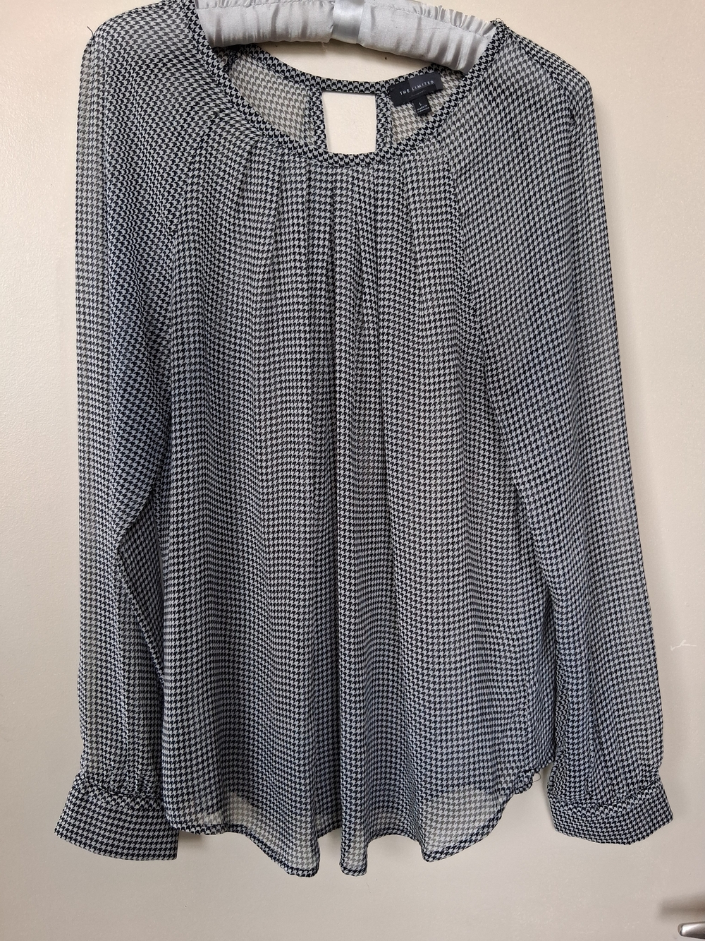 Limited Black & White Houndstooth Pleated Long-Sleeve Blouse